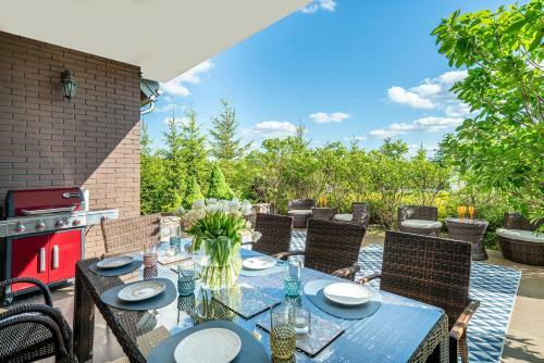 Villa Lakeland Residence