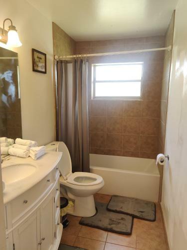 Apartamento Cheerful 3-bedroom Home With Pool