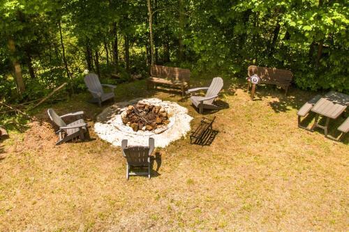 Rock Creek Lodge - 3rd Night Free In August 2022