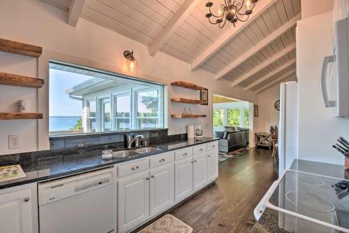 Gainesville Lakefront Retreat With Private Dock