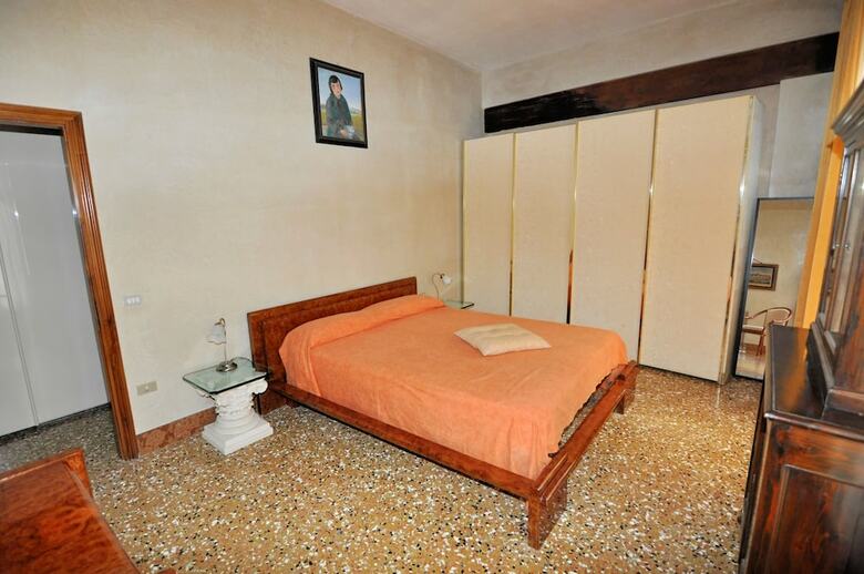 Casa Dei Pittori Venice Apartments