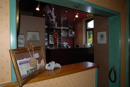 Hostal Guesthouse Les Tilleuls