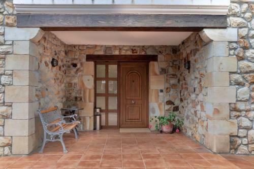 Caser�o Entre Bilbao Y Urdaibai