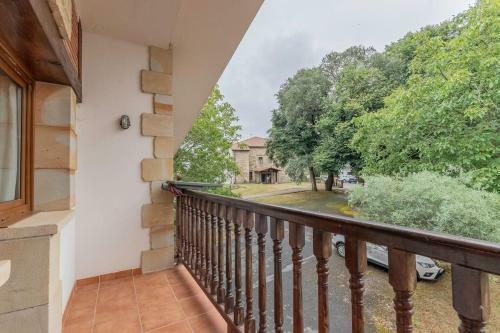 Caser�o Entre Bilbao Y Urdaibai