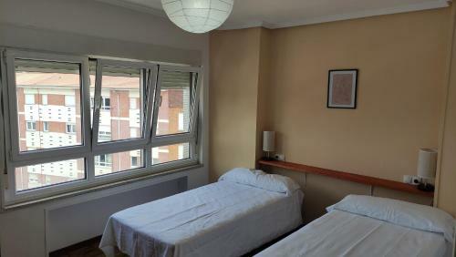 Apartamento Piso Amplio Y Luminoso Cerca De La Playa..!!