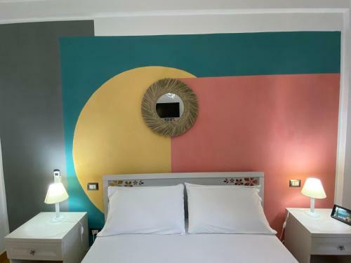 Hostal Postino Rooms