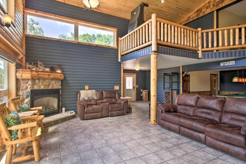 Spacious Frazee Home With Direct Lake Access!