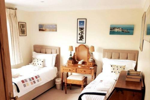 High Quality Detached House With Parking St. Ives