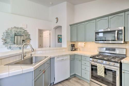 Family Reno Home With Spacious Yard And Fire Pit