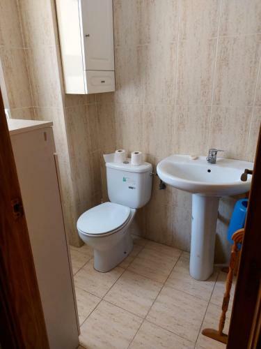 Habitaci�n Cerca De La Playa Con Piscina