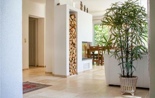 Nice Home In Nideggen With Wifi And 3 Bedrooms