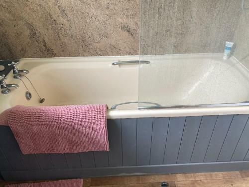 Woodbridge - Exquisite And Cosy 2-bed Cottage