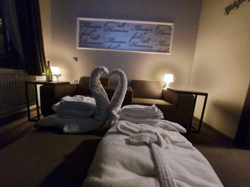 Suite & City Apartments