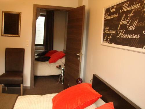 Suite & City Apartments