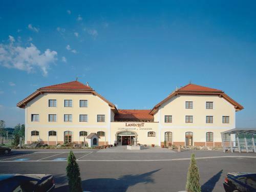 Hotel Landzeit Restaurant Voralpenkreuz