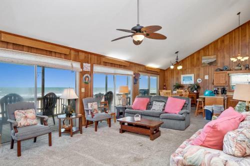 A Pirate's Paradise By Oak Island Accommodations