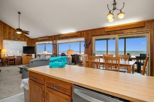 A Pirate's Paradise By Oak Island Accommodations