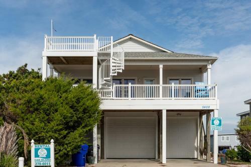 The Surf Shack By Oak Island Accommodations