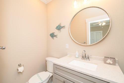 Long Call By Oak Island Accommodations