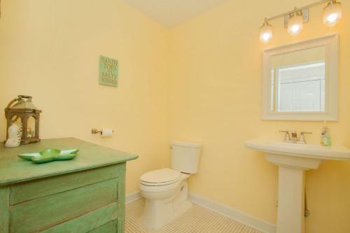 Southern Horizons By Oak Island Accommodations