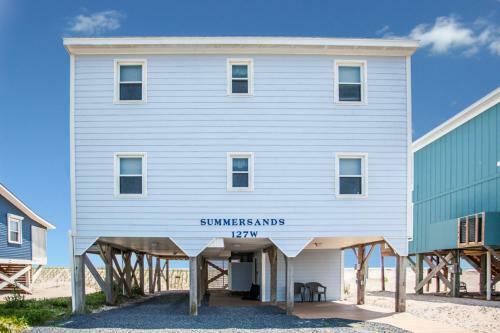 Summer Sands By Oak Island Accommodations