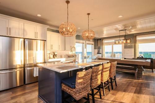The Sandcastle By Oak Island Accommodations