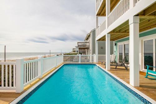 The Sandcastle By Oak Island Accommodations