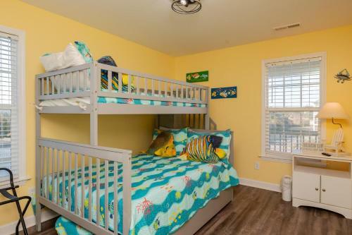 Sherrys Paradise By Oak Island Accommodations
