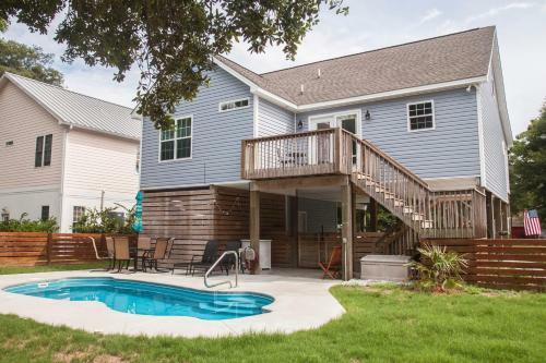 The Gypsy Rose By Oak Island Accommodations