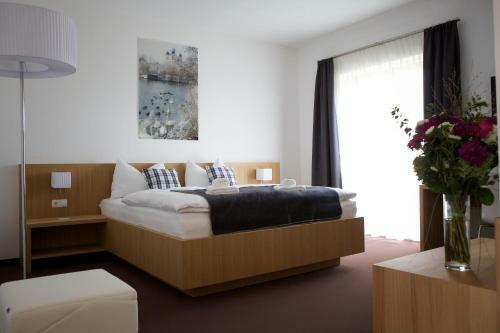 Hostal G�stehaus St. Anna