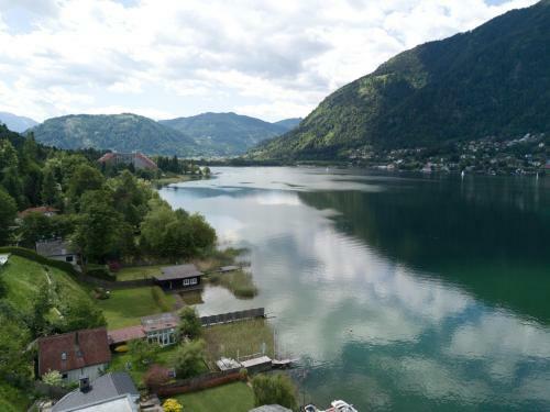 Hostal G�stehaus H�rb