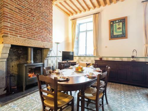 Holiday Home Nicaise Poschet Macon