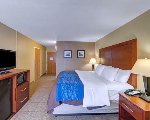 Hotel Deluxe Inn Plano