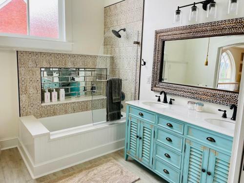Villa The Sanctuary:downtown Staunton