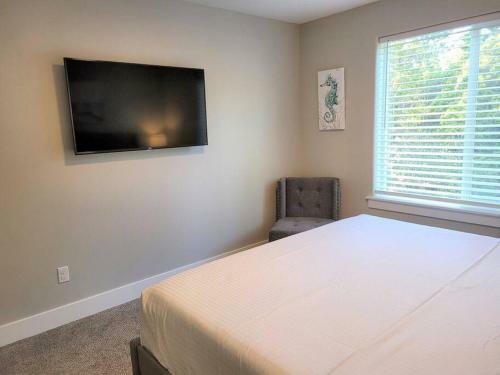 Octopus Lair, Walk To Beach, A/c, Shuffleboard, Dogsok