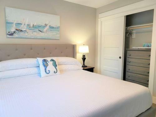 Octopus Lair, Walk To Beach, A/c, Shuffleboard, Dogsok