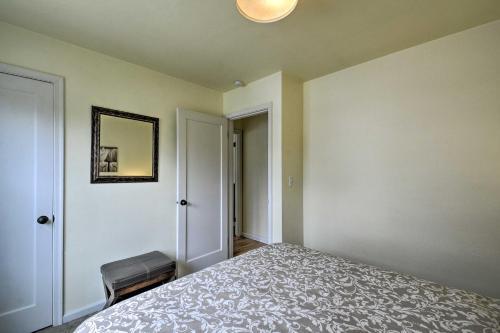 Cozy Tacoma Home Close To Beaches And Boating!