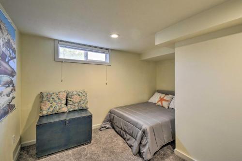 Cozy Tacoma Home Close To Beaches And Boating!