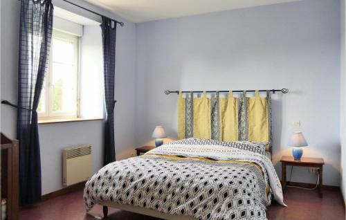 Nice Home In Portbail-sur-mer With 4 Bedrooms