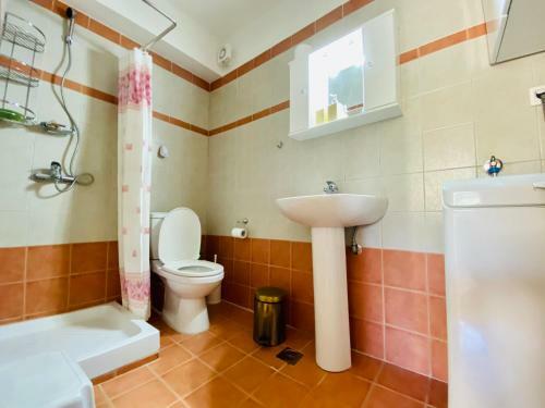Cosy 1-bdrm Nikiti Apartment Short Walk To Beach