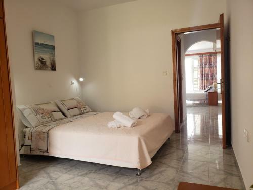 Haraki Sunrise Apartments