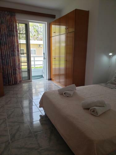Haraki Sunrise Apartments