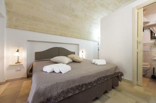 Villa Trulli Con Piscina Idromassaggio,riscaldata E Campo Da Calcetto