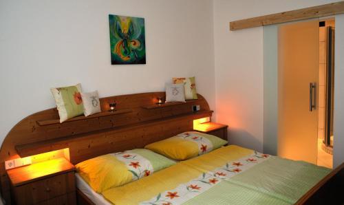 Hostal Gasthof Zur Kirche