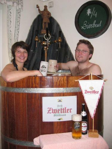 Hostal Gasthof Zur Kirche