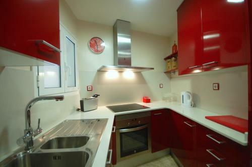 Lets Holidays Sea Views Apartment In Sa Gabarra