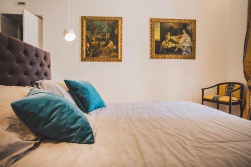 Hostal Suites Of The Royal Council