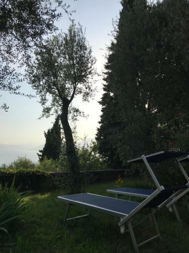Apartamento Casa Elegante E Panoramica Sul Lago Di Garda