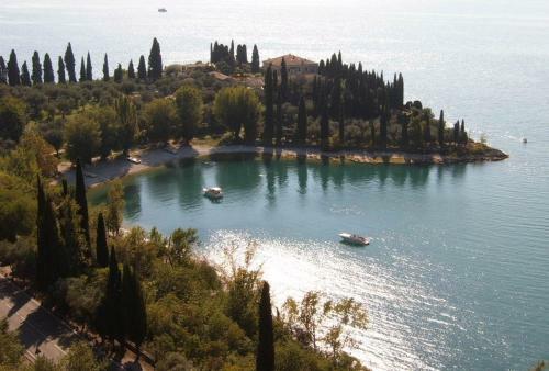 Apartamento Casa Elegante E Panoramica Sul Lago Di Garda