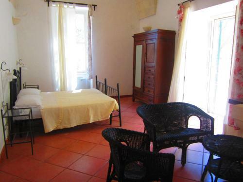 Lardari Country House